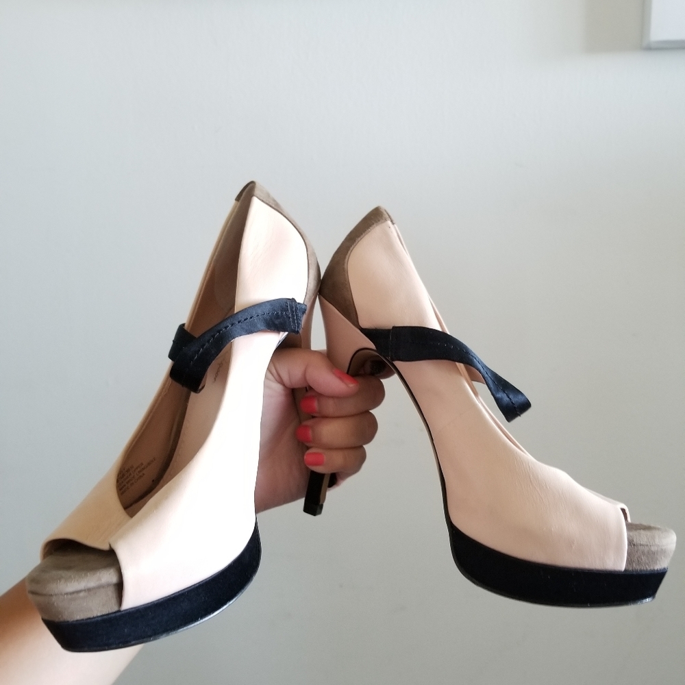Jessica Simpson heels - Picture 5 of 7